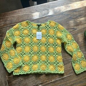 Forever 21 Sunburst Crochet kids/girls Sweater